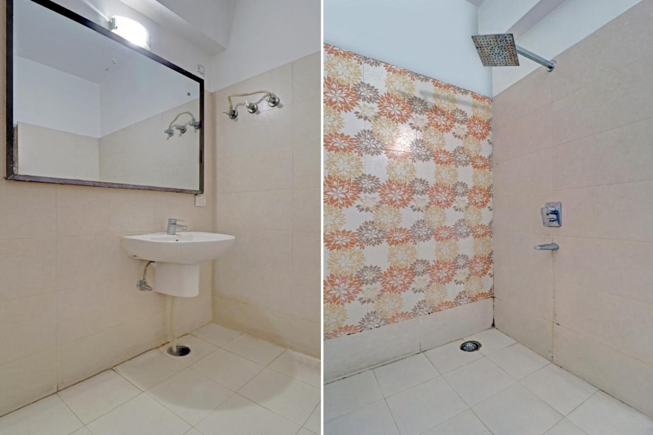 Oyo 74073 Hotel Abhishek Ludhiana Eksteriør bilde